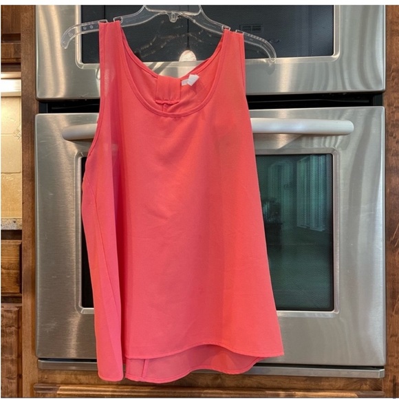 Flowy top with big back bow - Picture 10 of 16